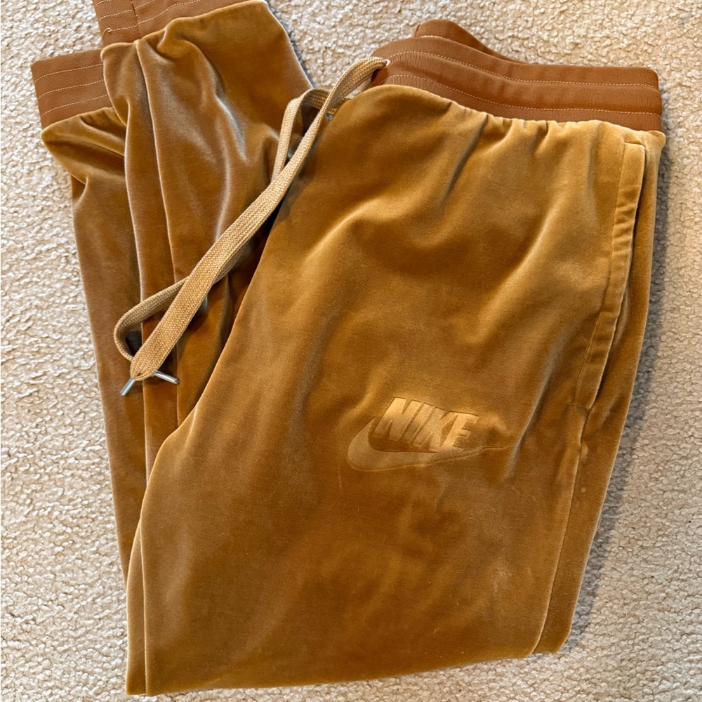 Nike Brown Sweatpants